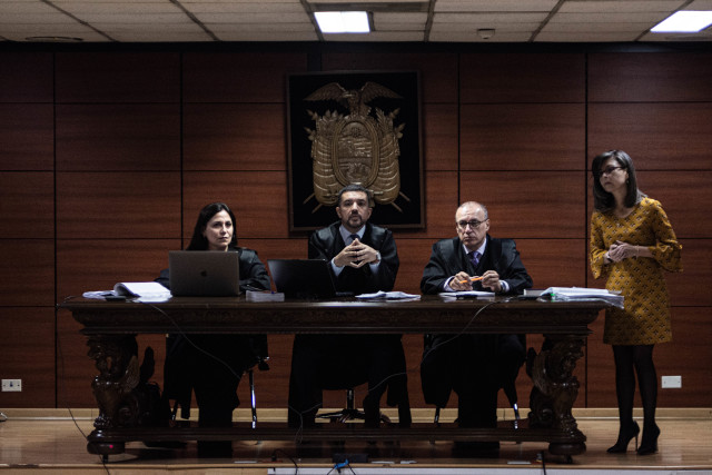 DesaparecidosFybeca20042