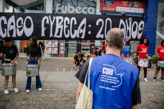 DesaparecidosFybeca20048